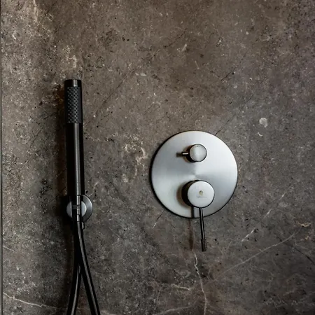 Palm Luxury Seafront Apartment *