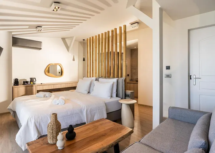 Palm Luxury Seafront * הרסוניסוס