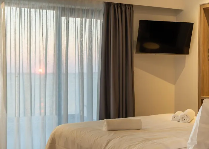 דירה Palm Luxury Seafront