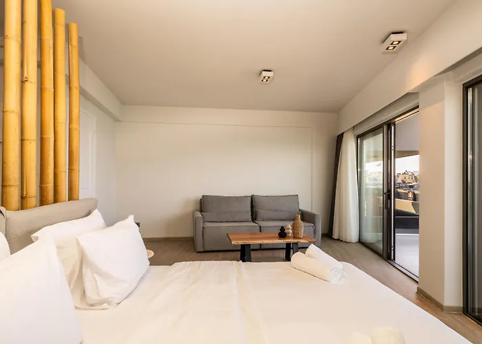 דירה Palm Luxury Seafront הרסוניסוס