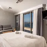 Apartamento Palm Luxury Seafront Suites, Next To Palm Club, Lively Nights Hersonissos (Crete)
