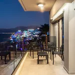 Palm Luxury Seafront Suites, Next To Palm Club, Lively Nights Apartamento Hersonissos (Crete)