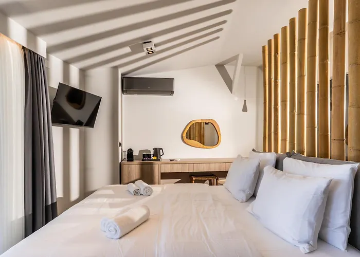 Palm Luxury Seafront Апартаменти