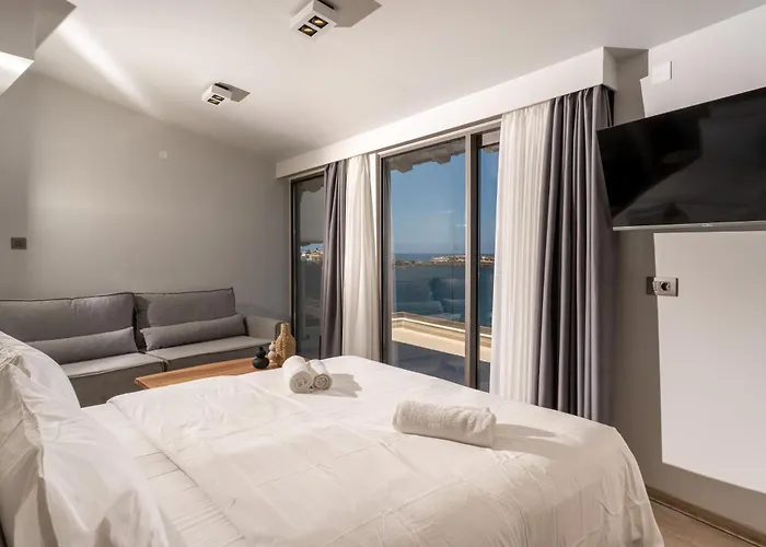 Апартаменти Palm Luxury Seafront Херсонісос