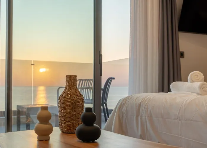 Palm Luxury Seafront Hersonissos (Crete)